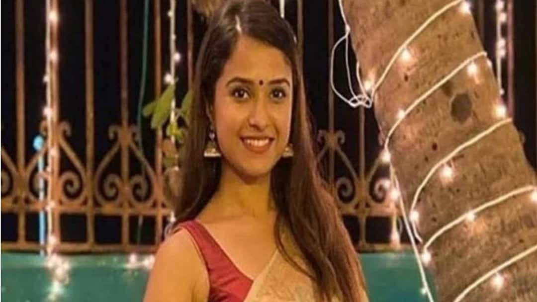 Bombay HC To Hear Petition Of Disha Salian's Father For Fresh Probe Into Her Death On April 2 Bombay HC To Hear Petition Of Disha Salian Father For Fresh Probe Into Her Death On April 2 Bombay HC To Hear Petition Of Disha Salian's Father For Fresh Probe Into Her Death On April 2