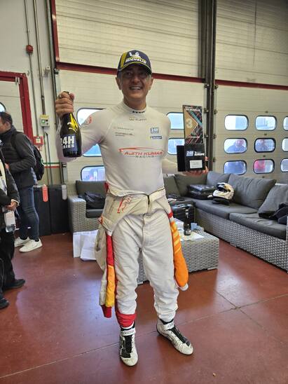 Mugello 12H கார் ரேஸில் சாதித்து காட்டிய அஜித்தின் ரேஸிங் அணி! 3-ஆவது இடம் பிடித்து அசத்தல்!