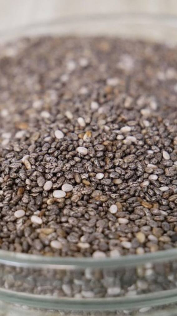 சியா சீட்ஸ் தண்ணீர் இரவு நேரத்தில் குடிப்பது நல்லதா?