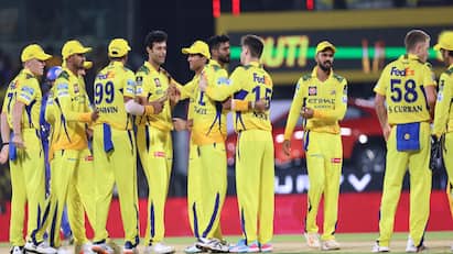IPL  mumbai indians vs chennai super kings scoreboard 156 runs target IPL CSK vs MI: செஞ்சு விட்ட சென்னை! கடைசியில் மிரட்டிய சாஹர்! வெற்றியுடன் தொடங்குமா சிஎஸ்கே?