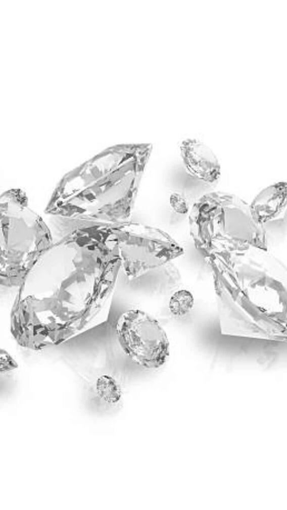 कैसे पहचानें आपके पास मौजूद हीरा असली है या नकली?