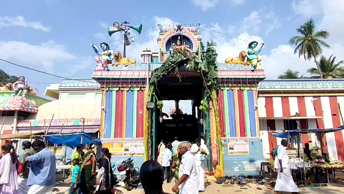 ஒழுகைமங்கலம் மாரியம்மன் ஆலய பங்குனி திருவிழா...! பூச்சொரிதல் உற்சவத்துடன் தொடங்கியது..