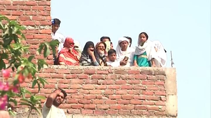 गणेशपेठ पोलीस ठाण्याच्या FIR मध्ये युसूफ शेख चे नाव हे 48 नंबर आहे तर फहीम खान मुख्य आरोपी पैकी एक आहे. नागपूरमध्ये सुरु असलेल्या या बेधडक कारवाईत आता राज्यसरकारची धडक कारवाई सुरु असल्याचे चित्र आहे.