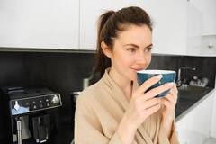 क्या आप भी पी रहे हैं मशीन वाली कॉफी? तुरंत जान लें नुकसान, वरना खतरे में आ जाएगा दिल