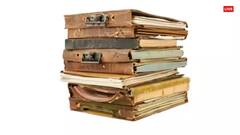 Vastu Tips: ઓફિસ ડેસ્ક પર ભૂલથી પણ ન રાખો આ ચીજો, પ્રગતિમાં આવશે અવરોધ