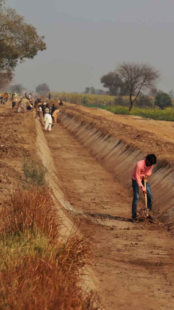 पाकिस्तान में कितनी होती है दिहाड़ी मजदूर की सैलरी?