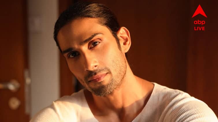 Prateik removed Babbar from his name add Smita Patil name know the reason Entertainment News Bollywood Prateik Babbar: মুছে ফেললেন 'বব্বর' পদবি, জুড়লেন মায়ের নাম! কেন এই পদক্ষেপ নিলেন প্রতীক?
