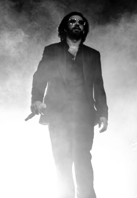 ਮਸ਼ਹੂਰ ਗਾਇਕ ਨੇ ਪਰਿਵਾਰ ਨਾਲ ਤੋੜਿਆ ਰਿਸ਼ਤਾ, ਖੁਲਾਸਾ ਕਰ ਬੋਲਿਆ- ਡਿਪਰੈਸ਼ਨ...