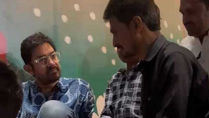 बराच काळ आमिर खान देशमुख कुटुंबीयांसोबत चर्चा करत होता.