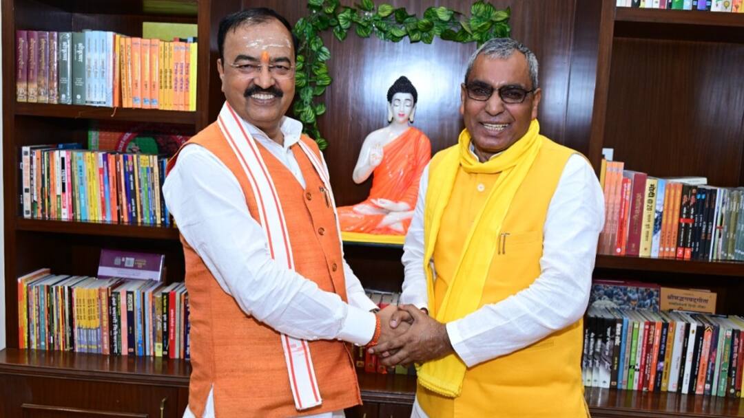 केशव प्रसाद को यूपी का सीएम बनाने की मांग पर अब ओपी राजभर भी बोले- हमारी पार्टी में... up politics om prakash rajbhar reaction on demand to make keshav prasad maurya cm of uttar pradesh ANN केशव प्रसाद को यूपी का सीएम बनाने की मांग पर अब ओपी राजभर भी बोले- हमारी पार्टी में...