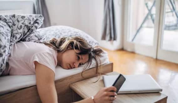 ਸਵੇਰੇ ਜਲਦੀ ਉੱਠਣ ਦਾ ਨਹੀਂ ਕਰਦਾ ਮਨ ਤਾਂ ਮੰਨ ਲਓ ਇਹ 4 ਗੱਲਾਂ, ਅਲਾਰਮ ਤੋਂ ਪਹਿਲਾਂ ਹੀ ਖੁੱਲ੍ਹ ਜਾਵੇਗੀ ਅੱਖ !