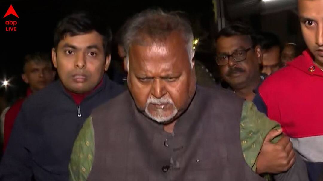 Partha Chatterjee: 'অজান্তেই সংস্থার ডিরেক্টর বানানো হয়', জামাইয়ের পর পার্থর বিরুদ্ধে সাক্ষী আরও এক আত্মীয় ! Partha Chatterjee one more relative becomes witness against Partha Chatterjee to Enforcement Directorate Partha Chatterjee: 'অজান্তেই সংস্থার ডিরেক্টর বানানো হয়', জামাইয়ের পর পার্থর বিরুদ্ধে সাক্ষী আরও এক আত্মীয় !