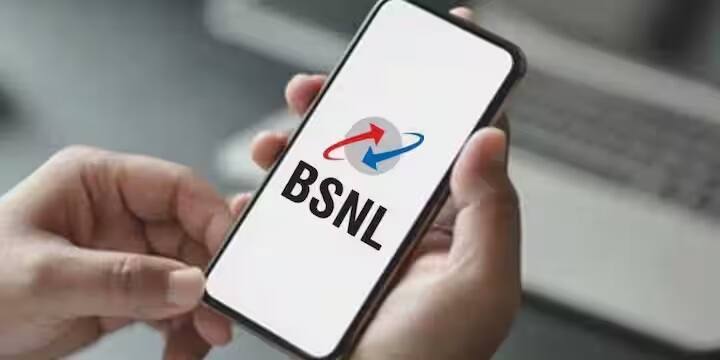 શહેરી યૂઝર્સ માટે 399 રૂપિયાનો BSNL પ્લાન એક સારો વિકલ્પ છે જે 30 Mbps સ્પીડ અને 1400GB ડેટા આપે છે. ડેટા લિમિટ ઓળંગ્યા પછી, સ્પીડ ઘટીને 4 Mbps થઈ જાય છે. આ યોજના સાથે લેન્ડલાઇન કનેક્શનની સુવિધા પણ ઉપલબ્ધ છે.