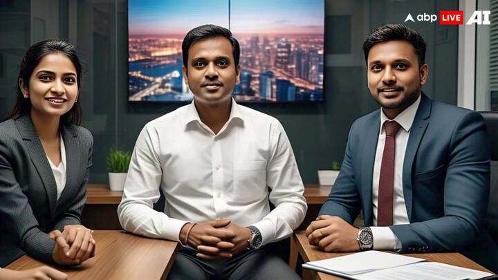 यह कंफर्म कर लें की प्रोजेक्ट सभी आवश्यक परमिट और अनुमतियों के साथ वैध करार दिया गया हो. यह सब जांचने के लिए आप डीलर से संबंधित विभाग के प्रमाण पत्र लें और उन्हें अच्छे से जांच लें.