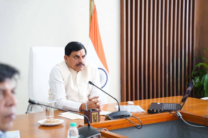 मध्य प्रदेश में मुख्यमंत्री मोहन यादव का जन्मदिन धूमधाम से मनाया जा रहा है. मुख्यमंत्री के जन्मदिन पर महत्वपूर्ण कार्यक्रम भी आयोजित किए गए हैं.