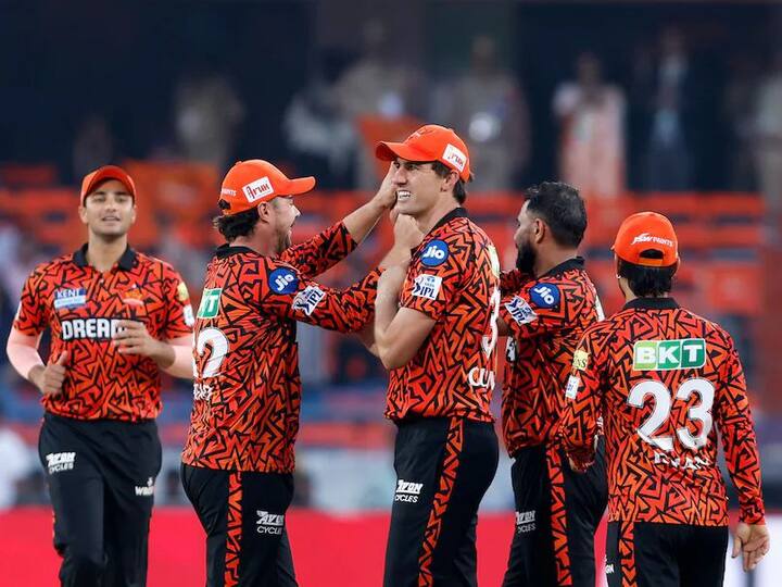 सनरायझर्स हैदराबाद गुणतालिकेत पहिल्या क्रमांकावर आहे. हैदराबादचे दोन गुण आहेत. नेटरनरेटच्या आधारावर हैदराबाद पहिल्या स्थानावर आहे.