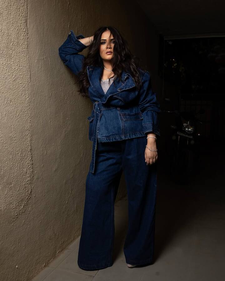 Richa Chadha’s fashion choices often reflect her strong, fearless personality, and this look is no exception. She takes a classic denim aesthetic and transforms it into something powerful, modern, and statement-worthy.