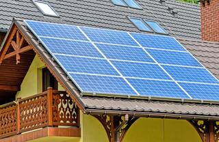 Solar rooftop systems installed in more than 3 lakh households in Gujarat Gandhinagar: ગુજરાતે 3 લાખ કરતાં વધુ ઘરોમાં સોલાર રૂફ્ટોપ સિસ્ટમ સ્થાપીને સમગ્ર દેશમાં વગાડ્યો ડંકો