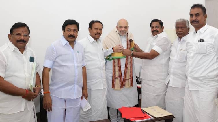 aiadmk edappadi palanisamy met with amit shah in delhi what they speaks full details இபிஎஸ் வைத்த நிபந்தனைகள்! உறுதியளித்த அமித்ஷா! டெல்லியில் நடந்த பேச்சுவார்த்தை!