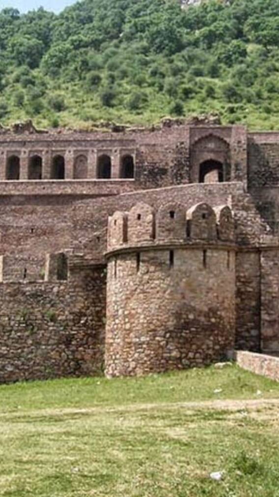 ईद की छुट्टी में एक्सप्लोर करें MP के 10 ऐतिहासिक किले