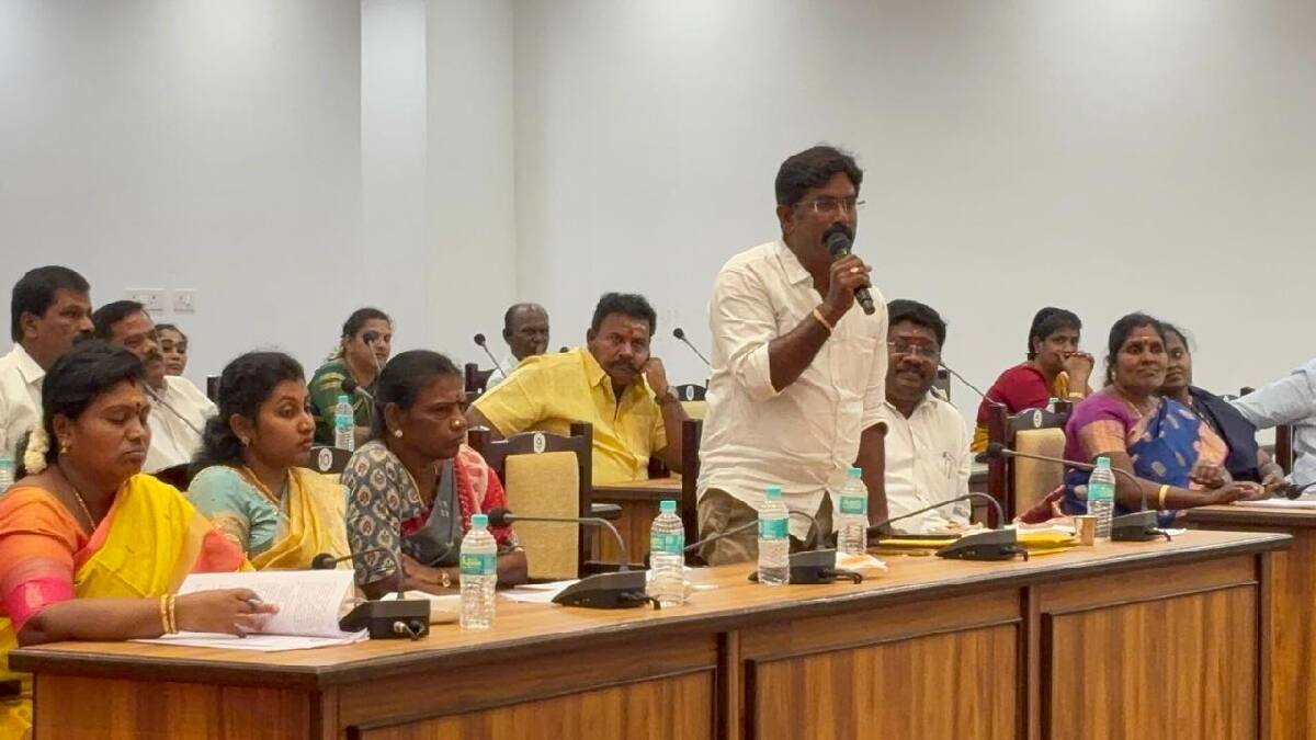 DMK Vs ADMK: மேயருக்கு ரூ.40 லட்சத்தில் அறை... 