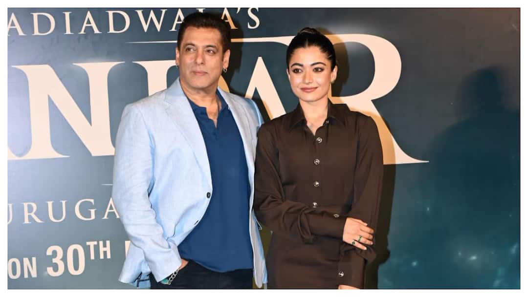 Salman Khan Wants To Work With Ananya, Janhvi But Blames Media For 'Ruining It With Age Gap Talk’ Salman Khan Wants To Work With Ananya, Janhvi But Blames Media For 'Ruining It With Age Gap Talk’ Salman Khan Wants To Work With Ananya, Janhvi But Blames Media For 'Ruining It With Age Gap Talk’