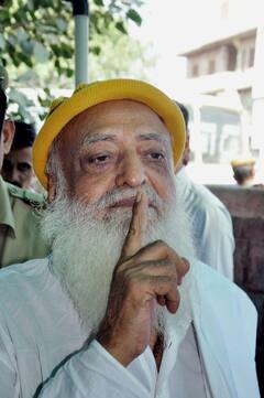 आसाराम को मिलेगी राहत? 6 महीने की स्थायी जमानत पर कल आएगा फैसला