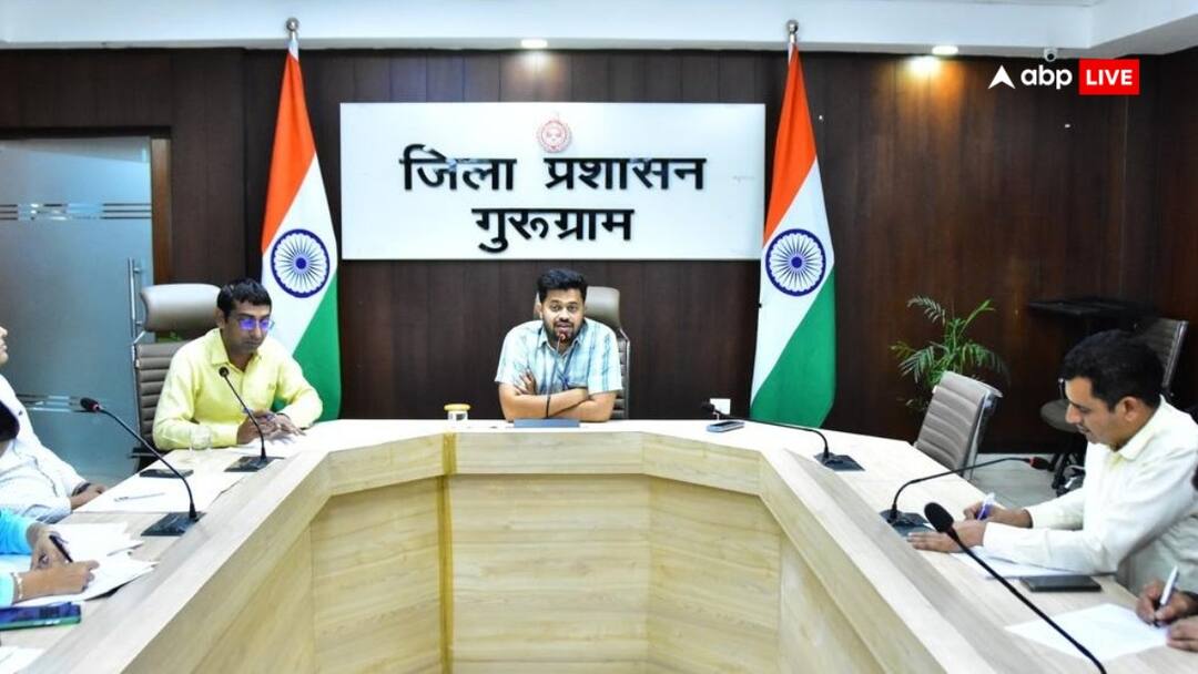 Gurgaon selling tobacco products near educational institutions ADC Hitesh Kumar Meena orders To action ANN गुरुग्राम में स्कूल और कॉलेज के सामने नहीं बिकेंगे तंबाकू उत्पाद, ADC ने दिए कार्रवाई के आदेश