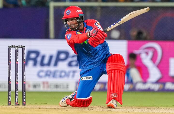 Delhi Capitals included Vipraj Corporation in the team for just Rs 50 lakh. In the very first match of the team, Vipraj played a tremendous innings. Vipraj's innings came when his team was in trouble chasing the target.