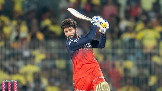 RCB के कप्तान की दहाड़, जीत लिया विराट कोहली का भरोसा; CSK के खिलाफ ठोका दमदार अर्धशतक