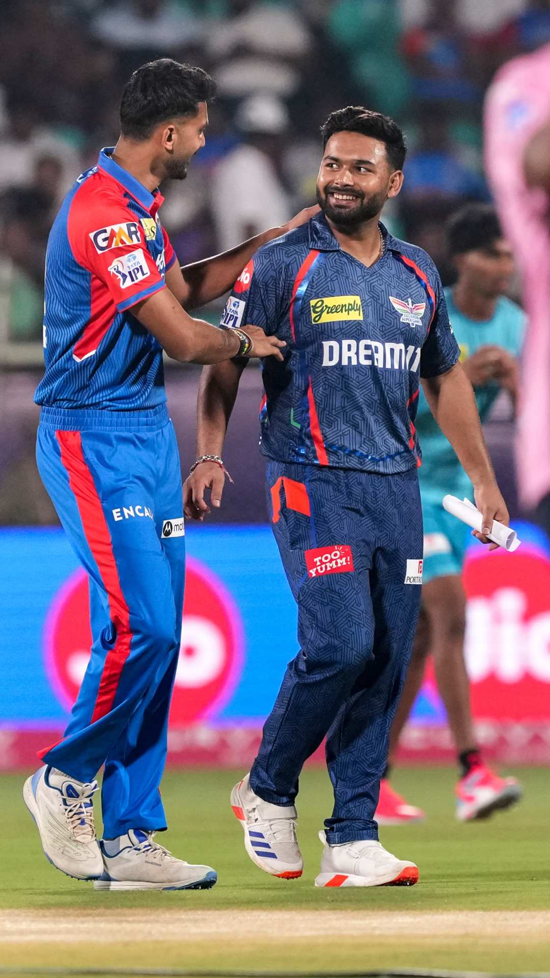 भारतीय विकेटकीपर बल्लेबाज ऋषभ पंत इस समय