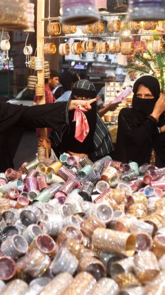 ईद 2025 के लिए ये हैं मुंबई के बेस्ट शॉपिंग डेस्टिनेशन्स