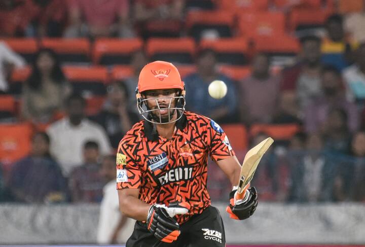 Sunrisers Hyderabad included Aniket Verma in the team for just 30 lakhs. Aniket has done well for the team so far. In the first match, he came to bat in the 19th over. Where he faced a six after facing three balls. After this, in the match against Lucknow on Thursday, Aniket hit five sixes and scored 36 runs in 13 balls.