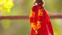 Gudi Padwa 2026 : गुढीपाडव्याला दारात गुढी उभारा; पण, गुढीला 'या' रंगाची साडी चुकूनही नेसवू नका, अन्यथा...