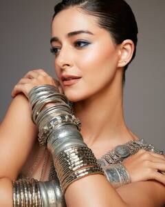 PHOTO: उफ्फ तेरी अदा.. अनन्याचा घायाळ करणारा नवा लूक!