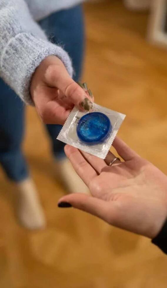 कंडोम को पहले क्या कहा जाता था?