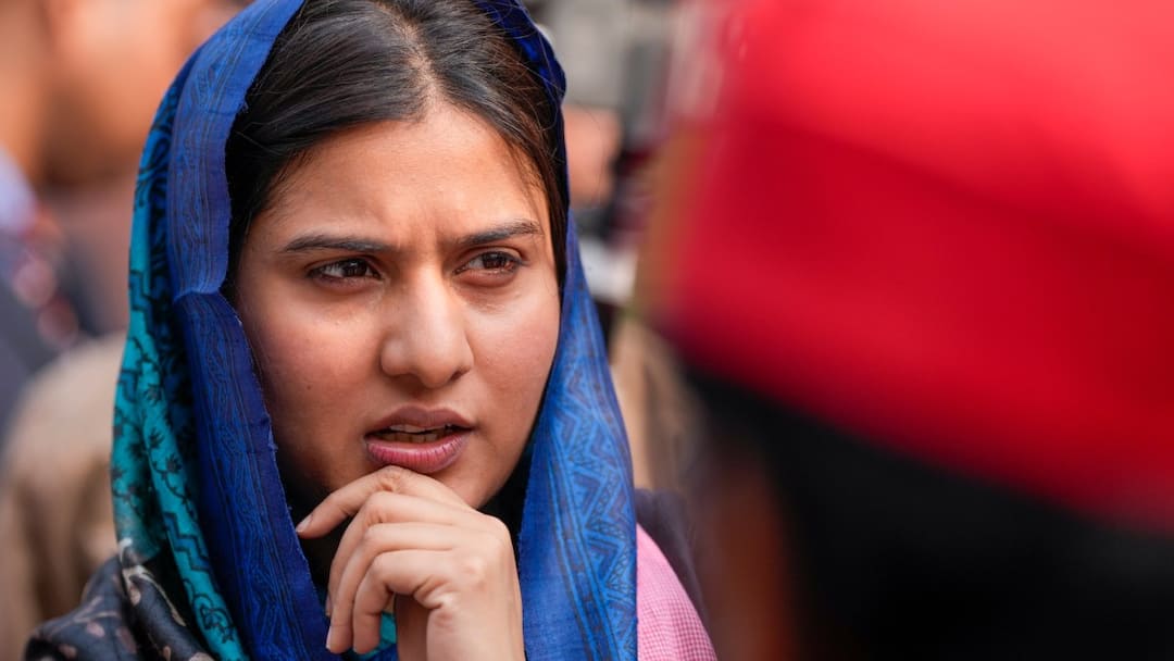 up politics Iqra Hasan agrees with Rahul Gandhi demand Kairana MP writes a letter to PM Modi राहुल गांधी की मांग से सहमत इकरा हसन, कैराना सांसद ने पीएम मोदी को लिखी चिट्ठी, कहा- उम्मीद है कि आप..