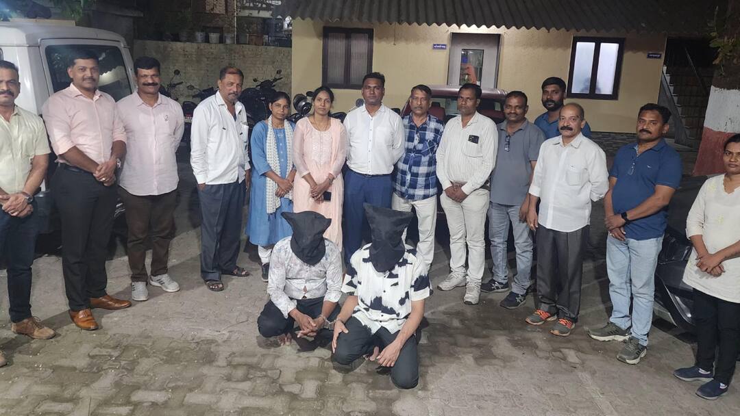 मुंबई पुलिस ने ह्यूमन ट्रैफिकिंग रैकेट का किया भंडाफोड़, मामले में दो लोगों को किया गिरफ्तार Mumbai Police busted human trafficking racket arrested two Accused five rescued ann मुंबई पुलिस ने ह्यूमन ट्रैफिकिंग रैकेट का किया भंडाफोड़, मामले में दो लोगों को किया गिरफ्तार