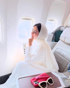 ईद से पहले बेस्टी रीम संग उमराह के लिए रवाना हुईं जन्नत जुबैर, अबाया में शेयर की खूबसूरत तस्वीरें