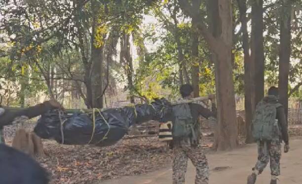 पुढे आलेल्या माहितीनुसार, या चकमकीमध्ये नक्षल कमांडर जगदीशचाही खात्मा झाल्याचे पुढे आले आहे. 17 ही ठार नक्षलवाद्यांचे मृतदेह सुकमा पोलीस मुख्यालयात आणले जात आहे.