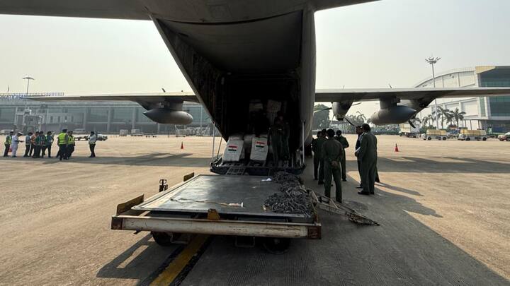 The aircraft was essential items such as tents, sleeping bags, blankets, ready-to-eat meals, water purifiers, hygiene kits, solar lamps, and generator sets.  (Photo: Ministry Of External Affairs)