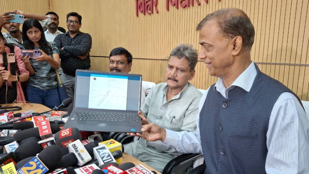 BSEB Bihar Board 10th Result 2025 Out Today at 12 Noon Direct Link matricresult2025.com matricbiharboard.com BSEB Bihar Board 10th Result 2025: आज 12 बजे आएगा बिहार बोर्ड मैट्रिक का रिजल्ट, ये रहा डायरेक्ट लिंक