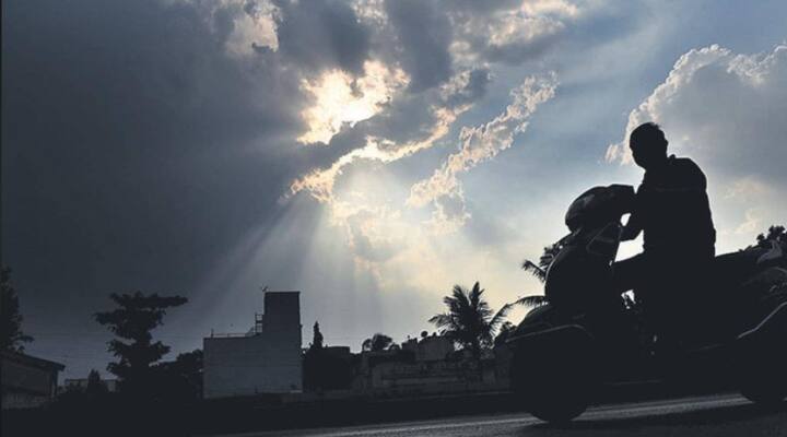 राज्यात सध्या तापमानाचा उच्चांक पहायला मिळत आहे.