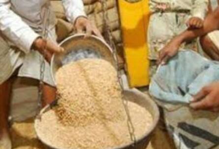 રાશનકાર્ડમાં e-KYC કરાવવું  ખૂબ  જરુરી છે.જો રાશનકાર્ડમાં ઈ-કેવાસી કરાવવામાં નહીં આવે તો તમને લાંબાગાળે રાશન મળવામાં મુશ્કેલી થઈ શકે છે.