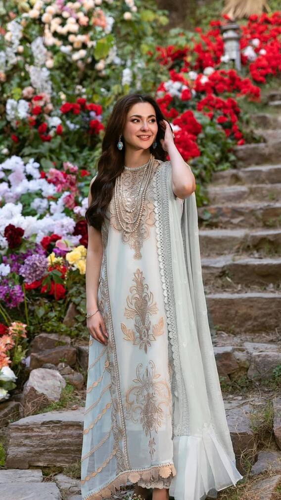 ईद पर बॉलीवुड एक्ट्रेसेस का लुक करें कॉपी