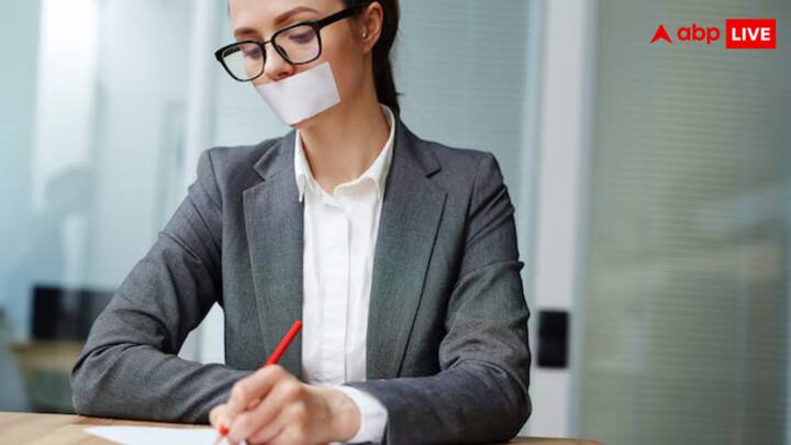 लेकिन कैसा हो कि यही स्कूल वाली सजा आपको कोई जवानी में दे दे. ऐसा ही कुछ हुआ एक कर्मचारी के साथ, जहां कथित तौर पर अपनी सीईओ को मैम ना कहने पर अनोखी सजा दी गई.