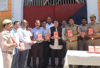 Meerut Murder: MP Arun Govil Gifts Ramayana To Accused Sahil And Muskan Meerut MP Arun Govil distributed Ramayana copies to prisoners including Saurabh Rajput's murder accused Muskan and Sahil Meerut Murder: MP Arun Govil Gifts Ramayana To Accused Sahil And Muskan