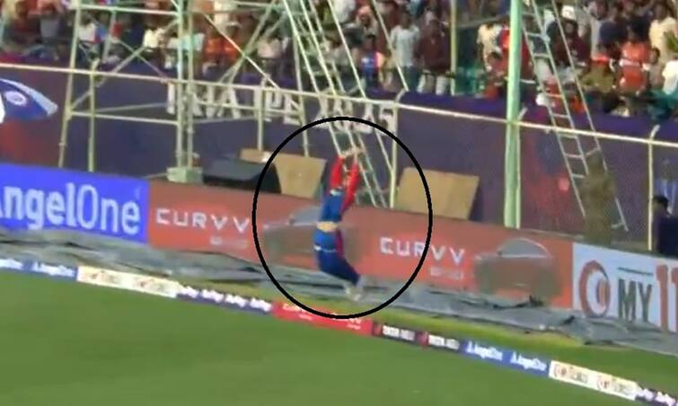 Jake Fraser-McGurk Turns Superman in IPL 2025 with Blinder Against Aniket Verma આ કેચ જોયો? દિલ્હીના મેકગર્કે બાઉન્ડ્રી પર પકડ્યો અવિશ્વસનીય કેચ, વીડિયો જોઈને તમે પણ કહેશો 'વાહ!'