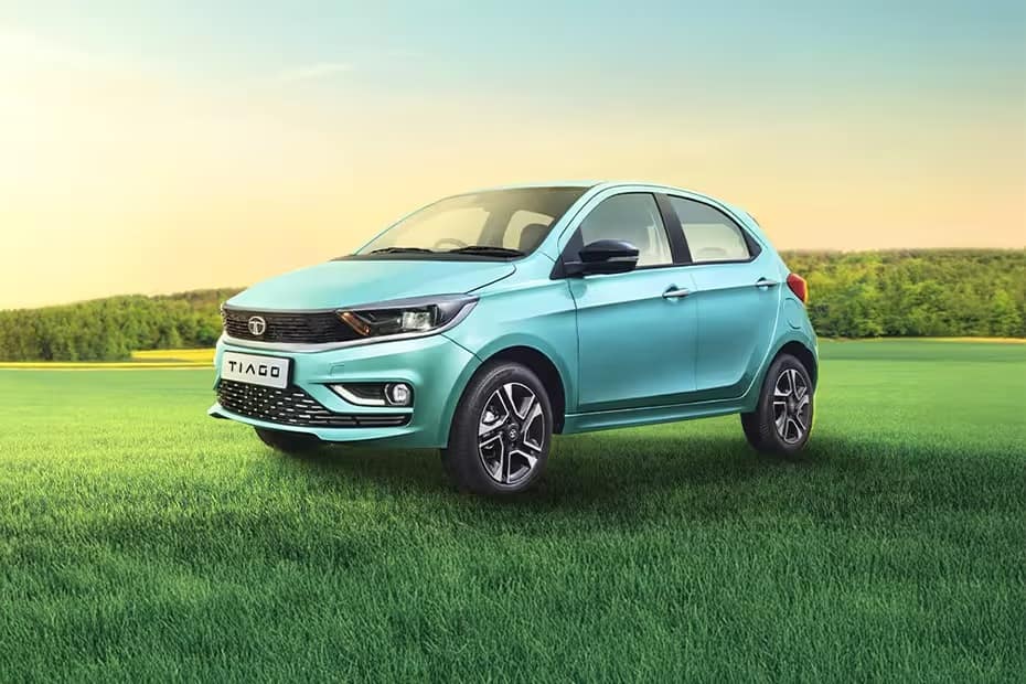 tata-cheapest-car-tiago-on-emi-loan-for-5-seater-car-down-payment-method-calculator Tataની સૌથી સસ્તી અને 4-સ્ટાર સેફ્ટી રેટિંગવાળી સૌથી સસ્તી કાર ખરીદવા માટે કેટલી મળશે લોન? જાણો EMI ની સંપૂર્ણ વિગત