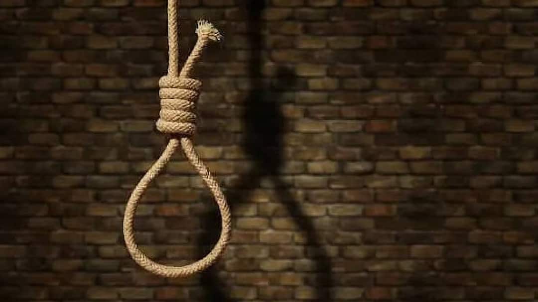 காதலியுடன் ஏற்பட்ட சண்டை: 18 வயது இளைஞர் எடுத்த விபரீத முடிவு!